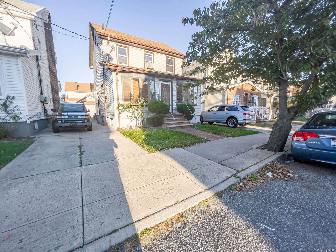 90-29 212th Pl - Photo 1