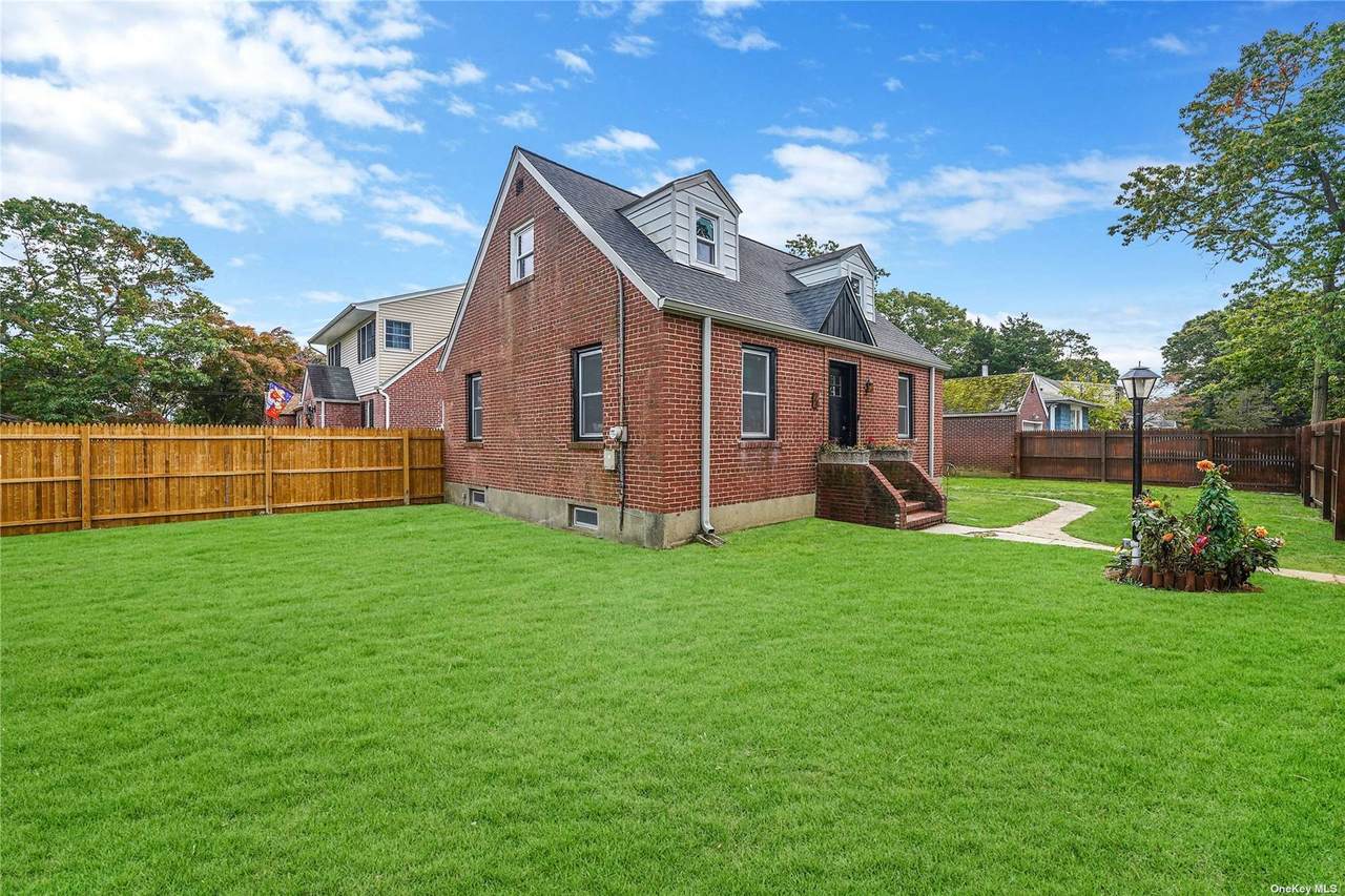 26 Adams Street - Photo 1