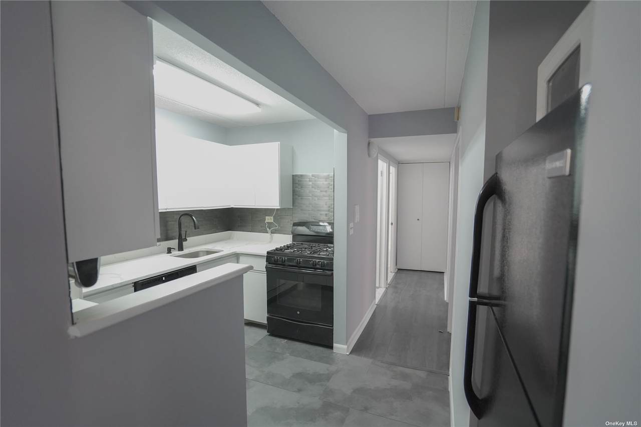 301 Cathedrale Parkway - Photo 1