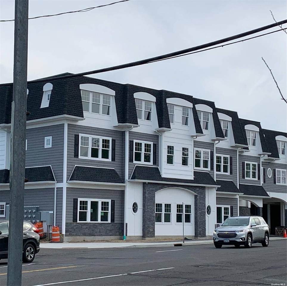 840 Montauk - Photo 1