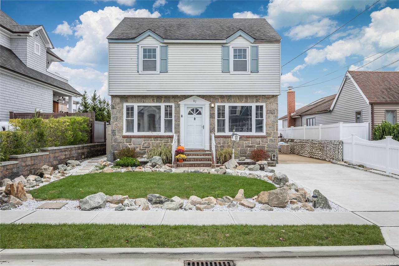 87 Shore Drive - Photo 1