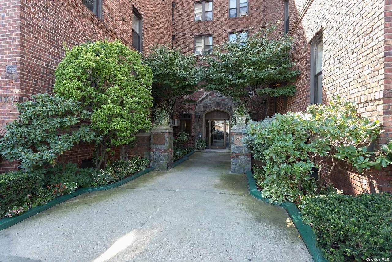 167-10 Crocheron Avenue - Photo 1