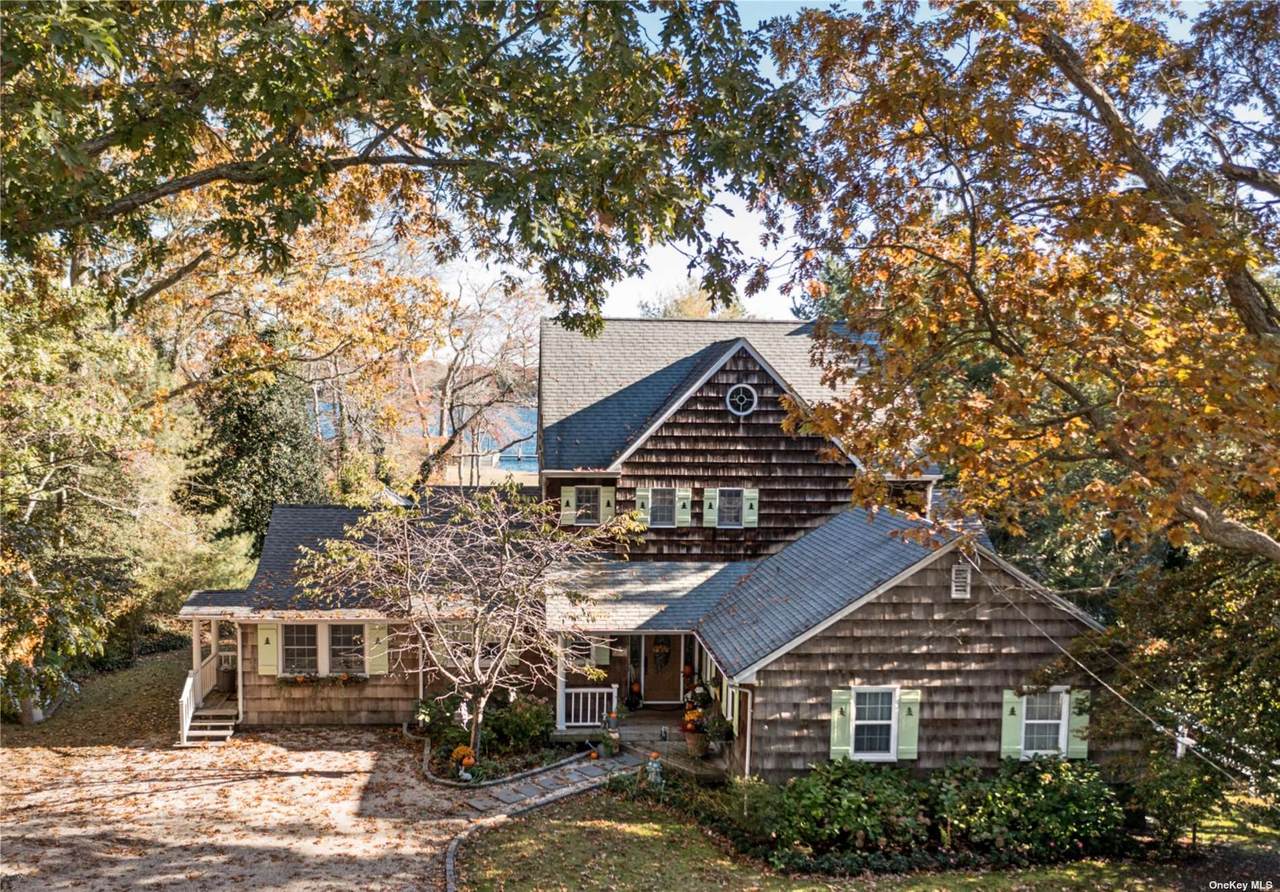 275 Great River Road - Photo 1