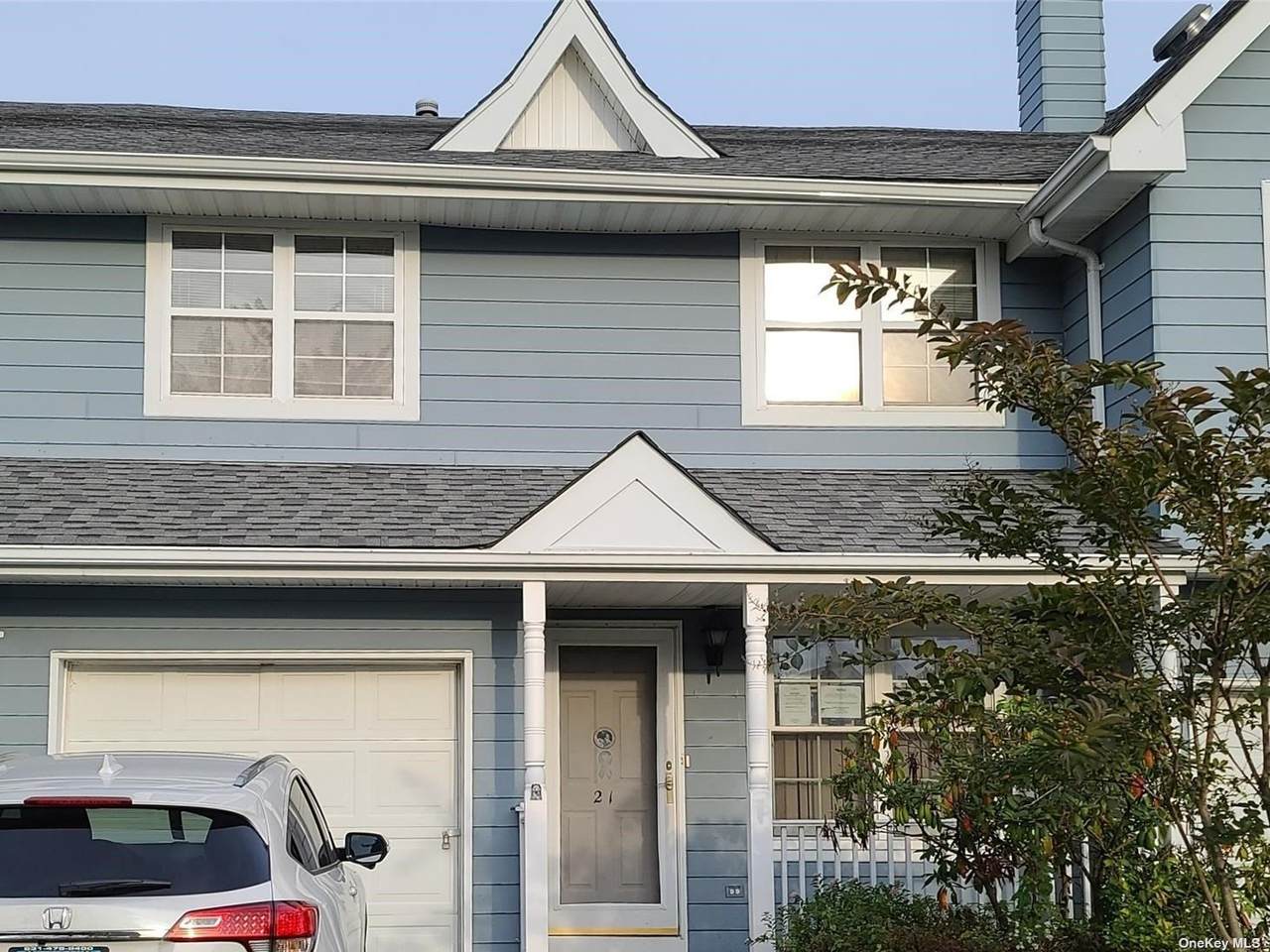 21 Maple Wing Drive - Photo 1