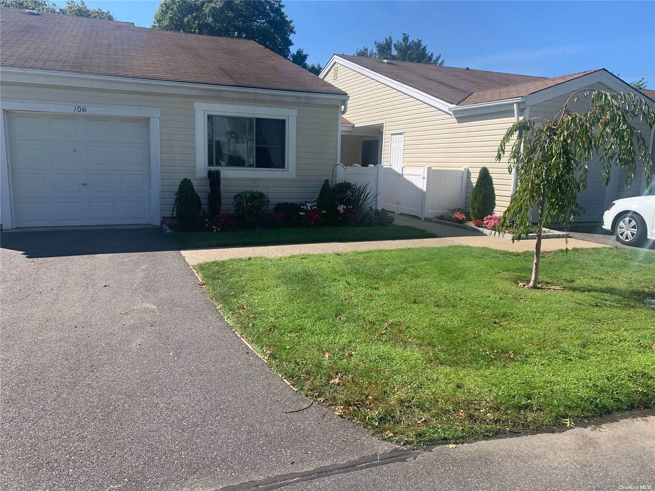 105 Cabot Court - Photo 1