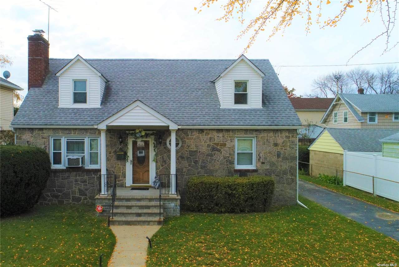 85-14 261st - Photo 1