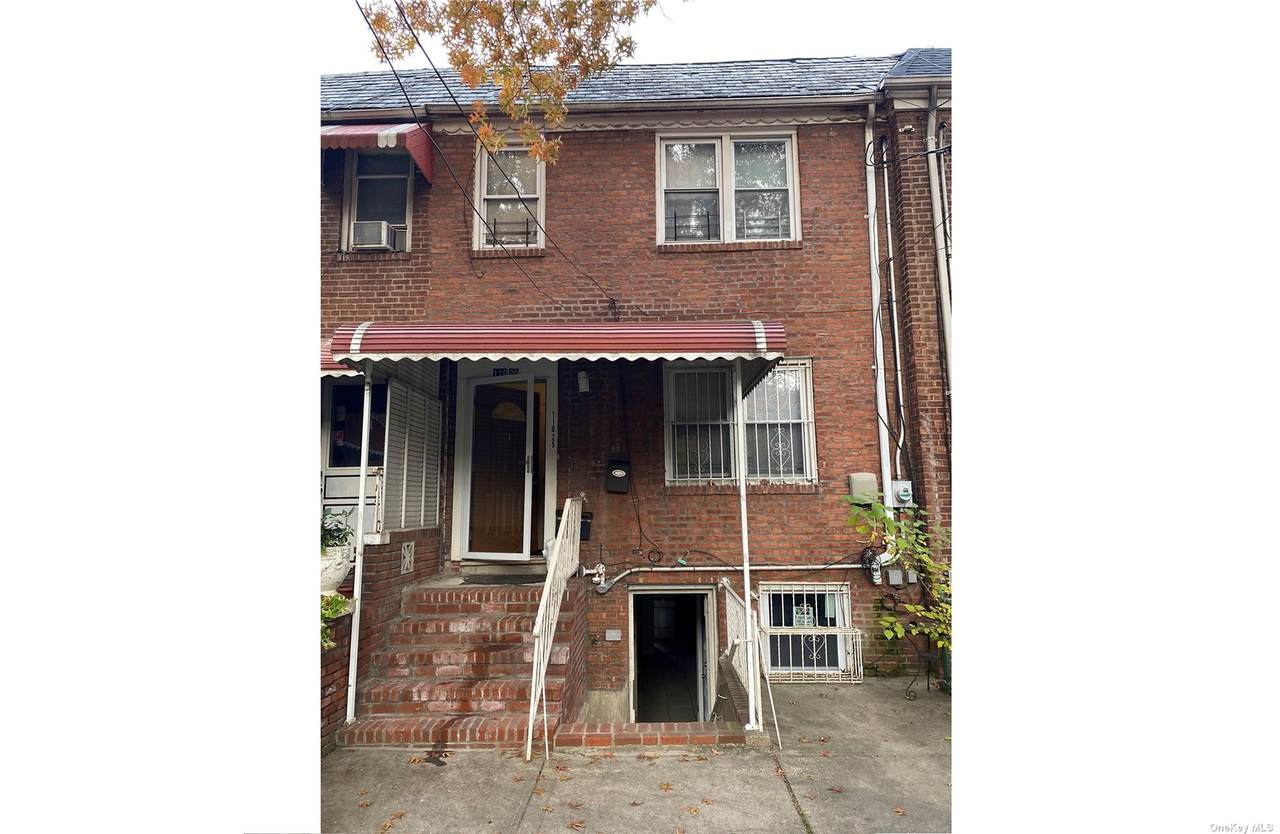 110-25 172nd Street - Photo 1