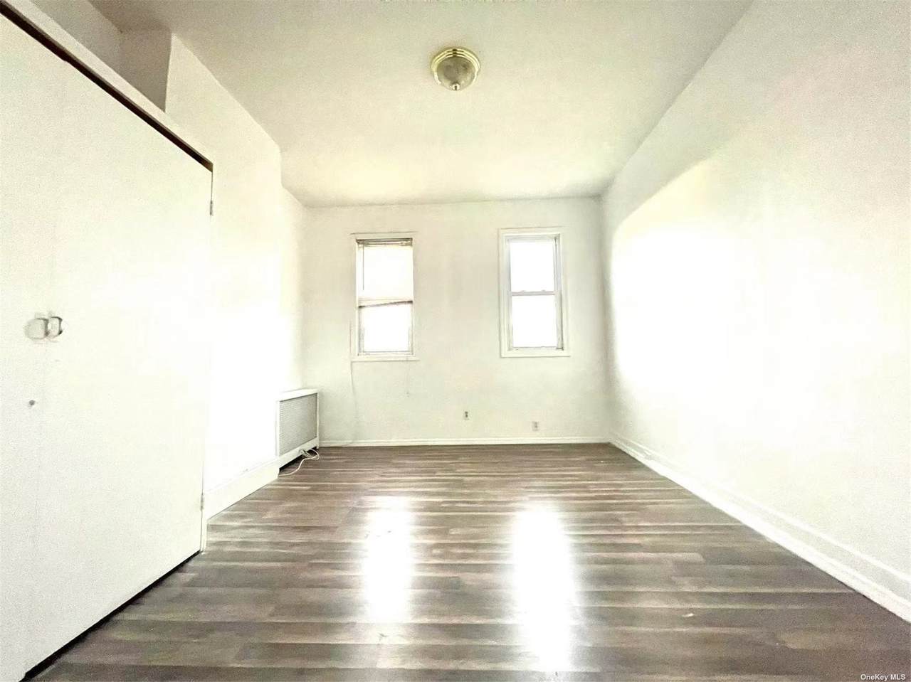 235 Richmond St - Photo 1