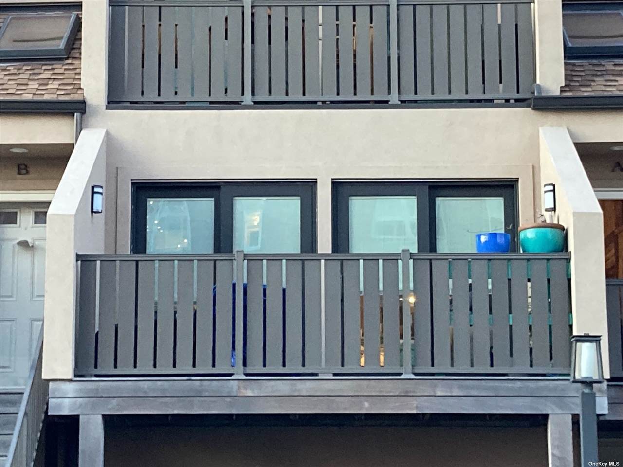 377 Broadway - Photo 1