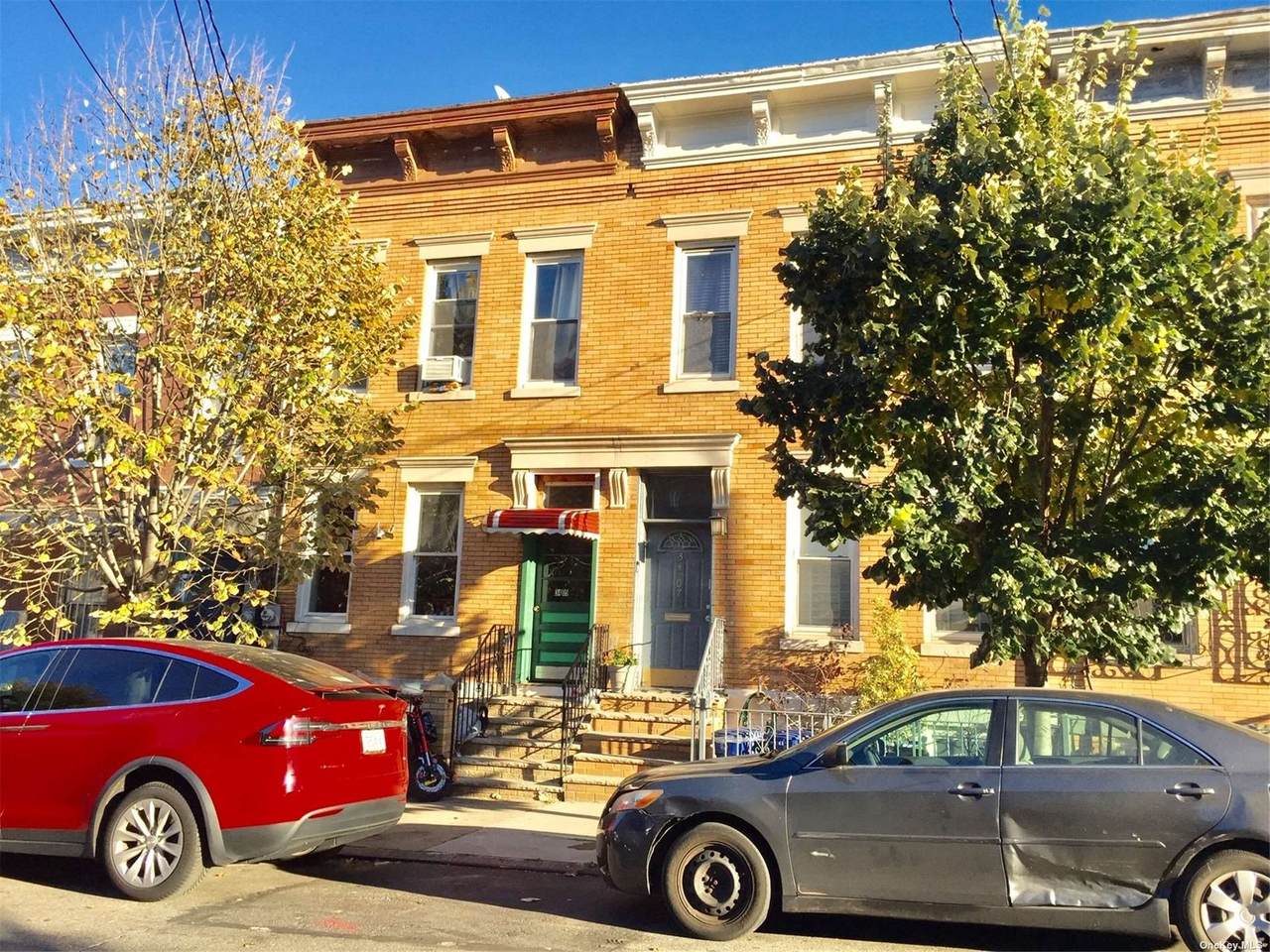 34-05 29 Street - Photo 1