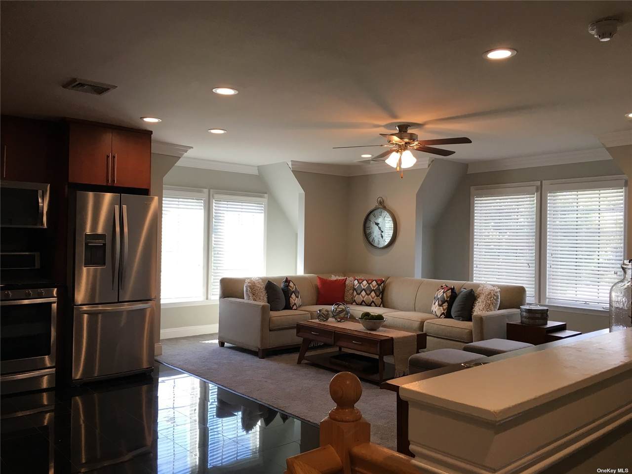 565 Merrick Road - Photo 1