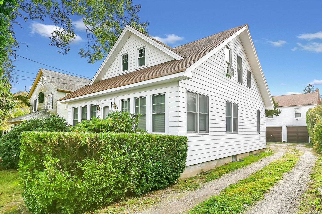 353 Sweezy Avenue - Photo 1