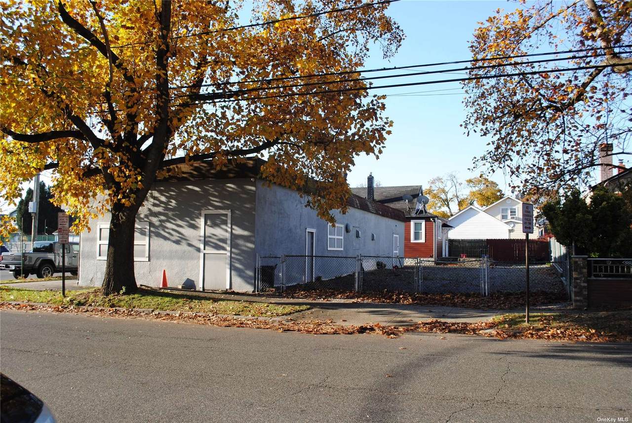 120 Cherry Lane - Photo 1