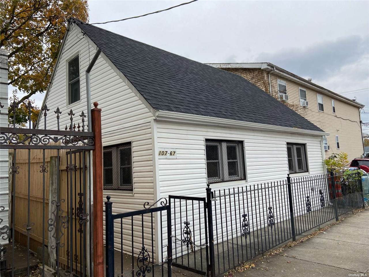 107-67 Remington Street - Photo 1