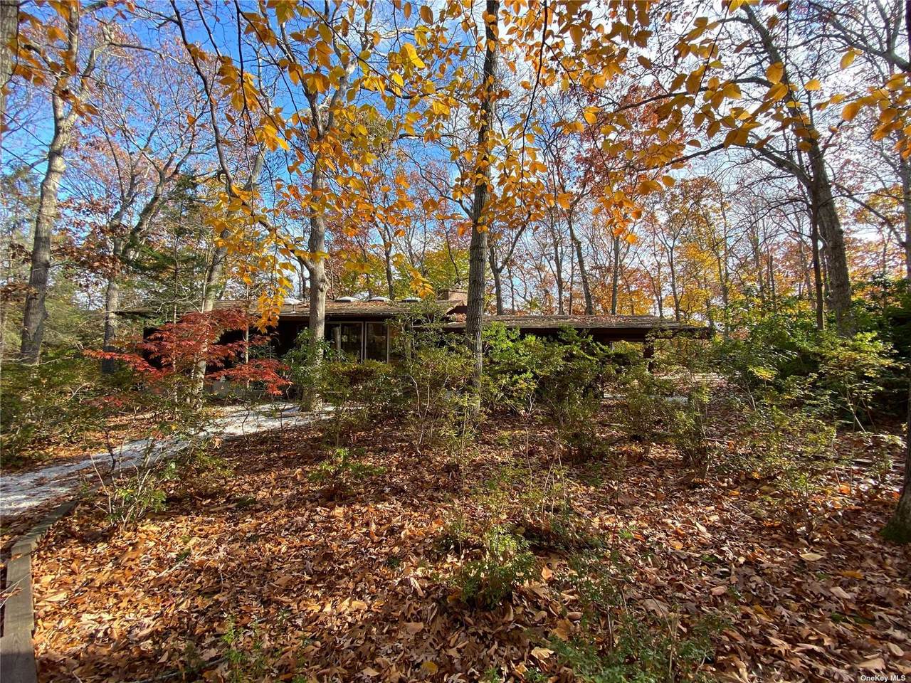 165 Westview Drive - Photo 1
