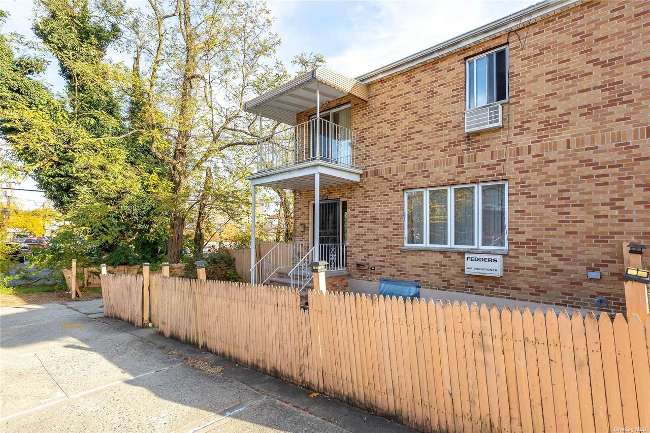 145-03 Frankton Street - Photo 1