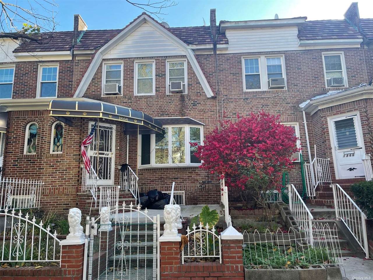 18-68 Willoughby Avenue - Photo 1