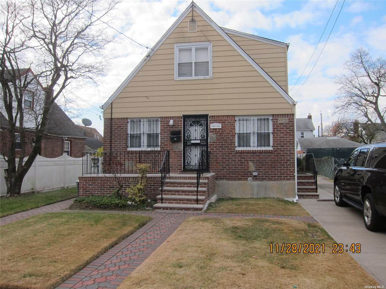 120-34 197th Street - Photo 1