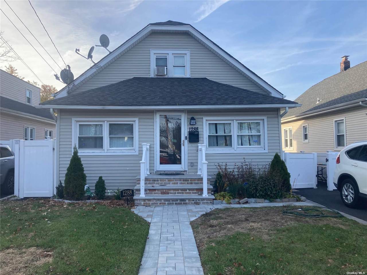 1288 Langdon Boulevard - Photo 1