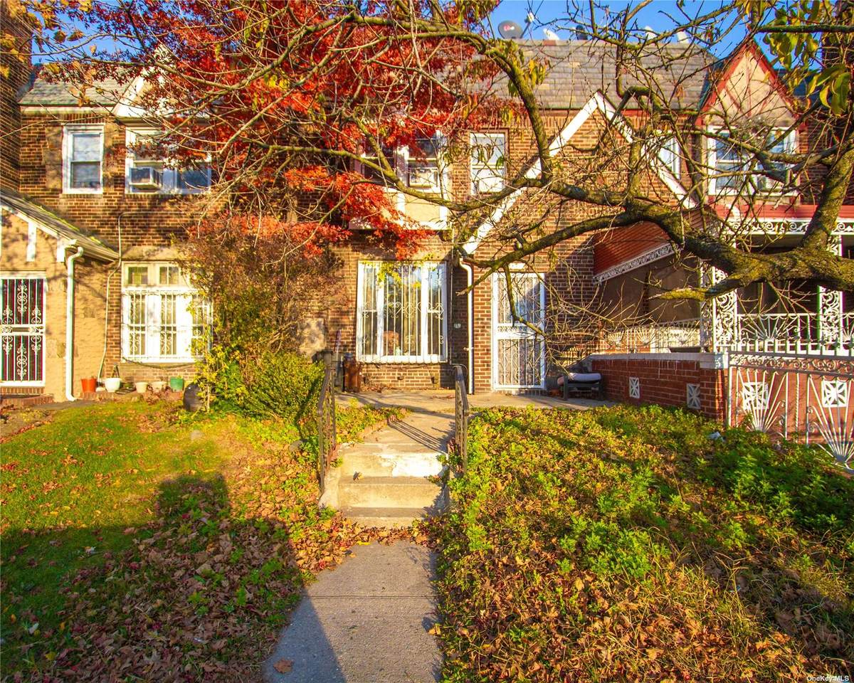 99-05 Francis Lewis Boulevard - Photo 1