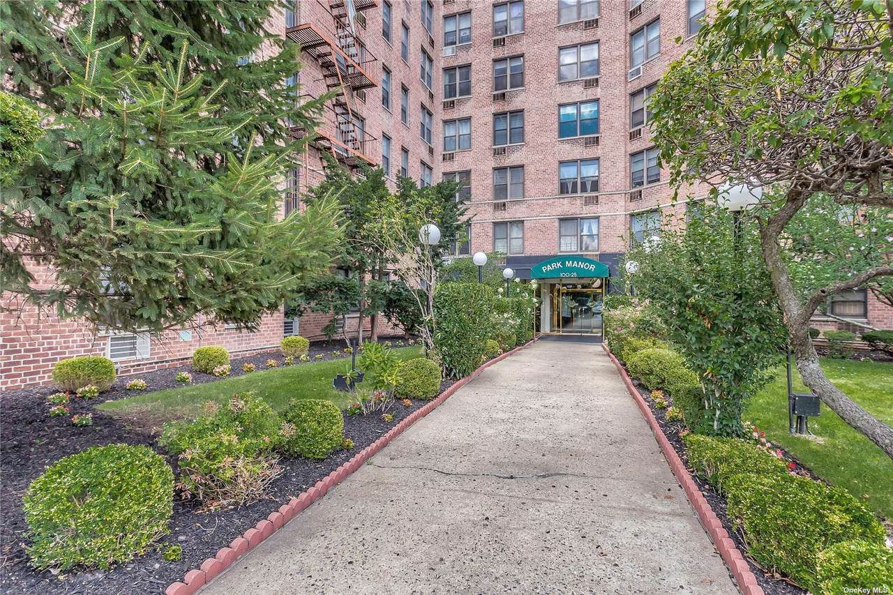 100-25 Queens Boulevard - Photo 1