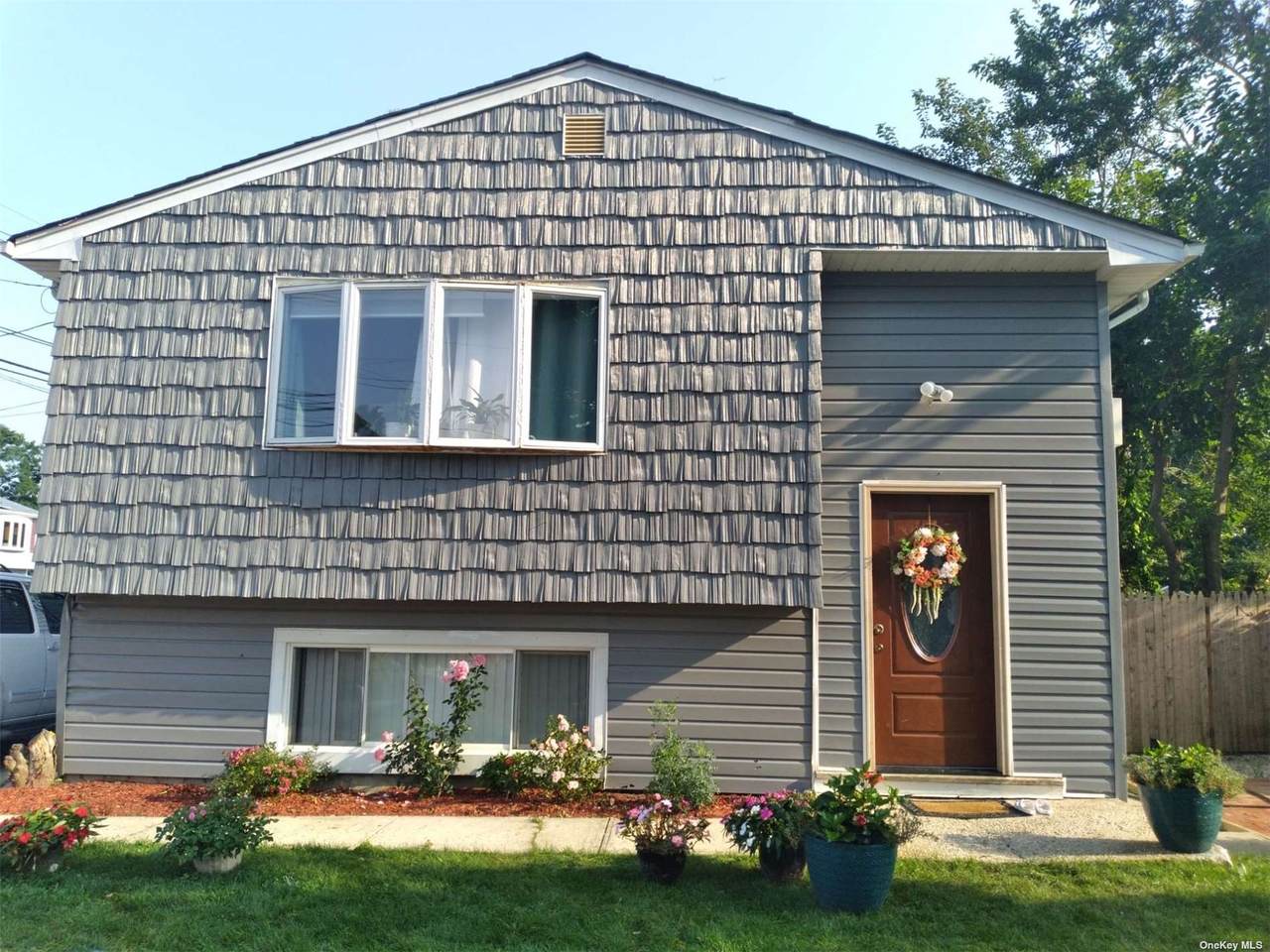 28 Jamaica Avenue - Photo 1