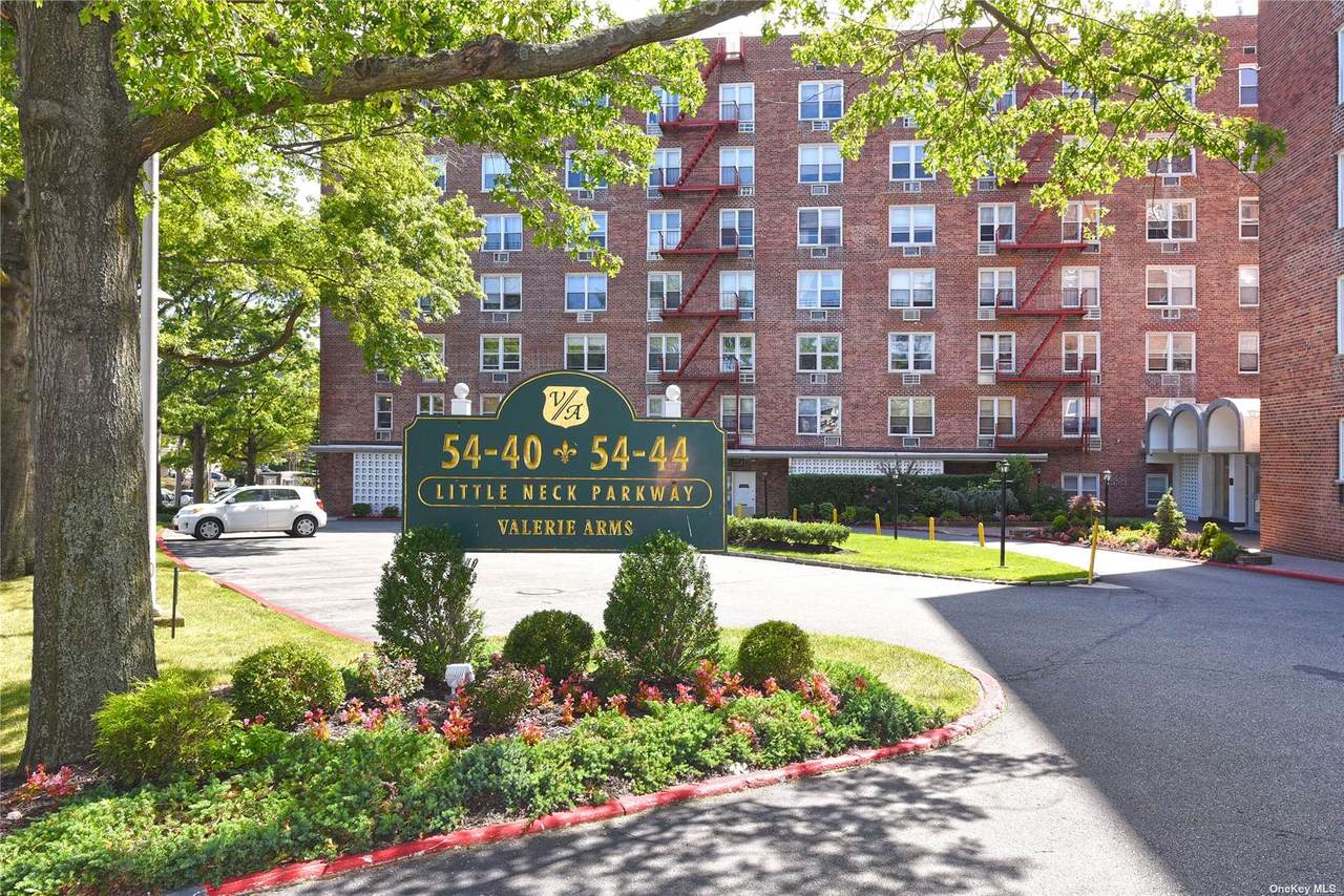 54-44 Little Neck Parkway - Photo 1