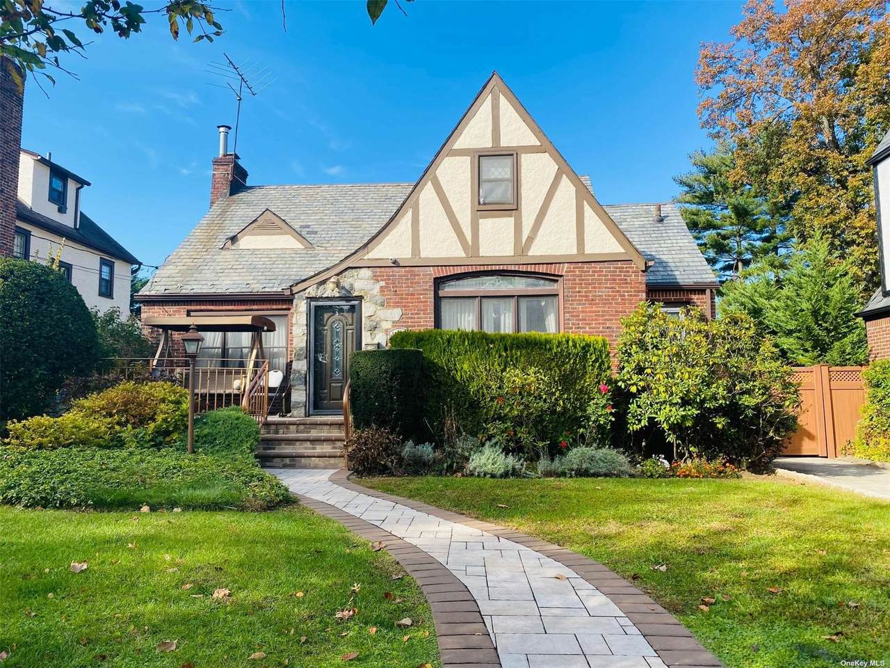 181-69 Tudor Road - Photo 1