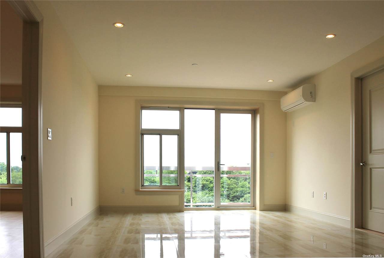 65-38 Austin Street - Photo 1