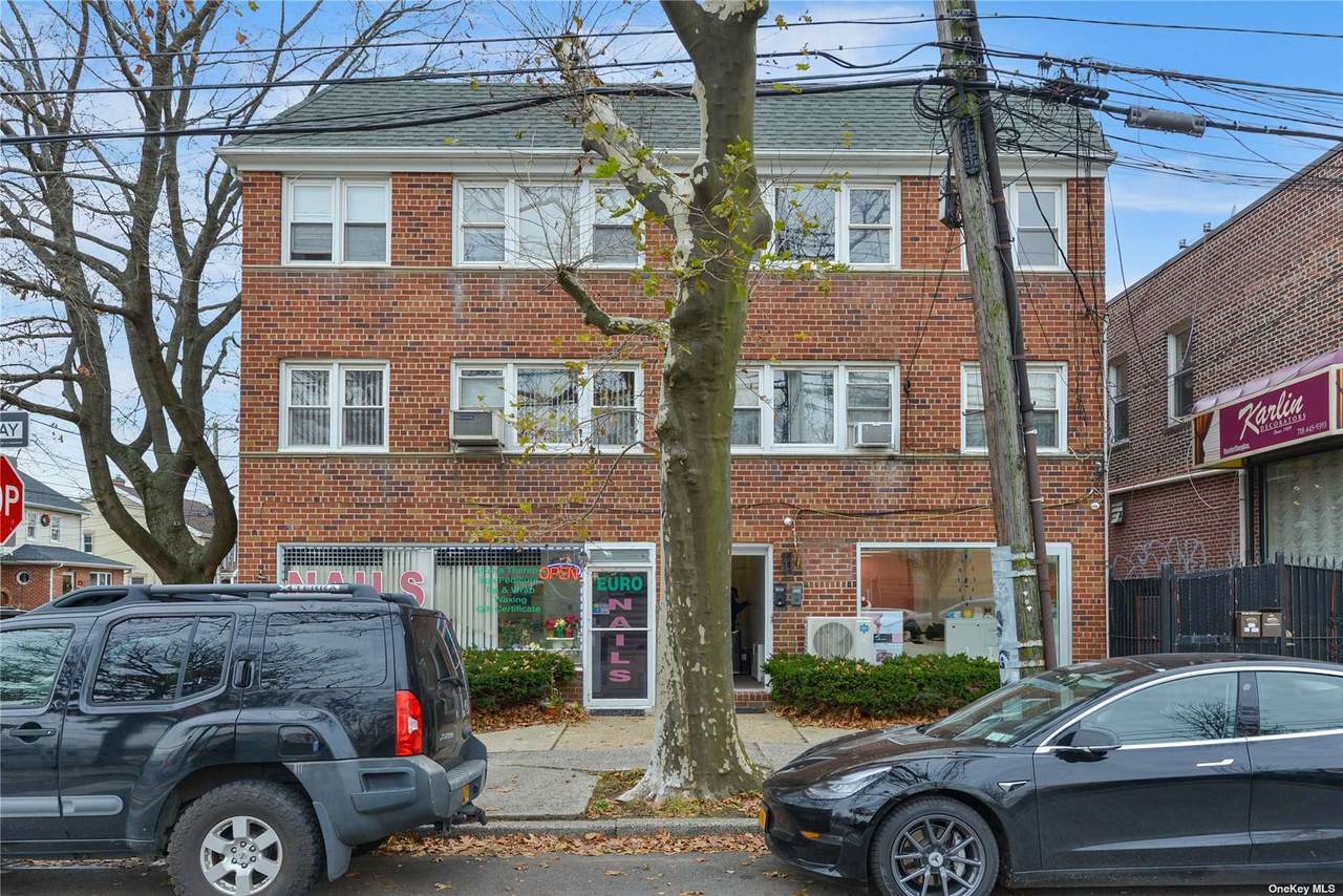 17-20 154 Street - Photo 1