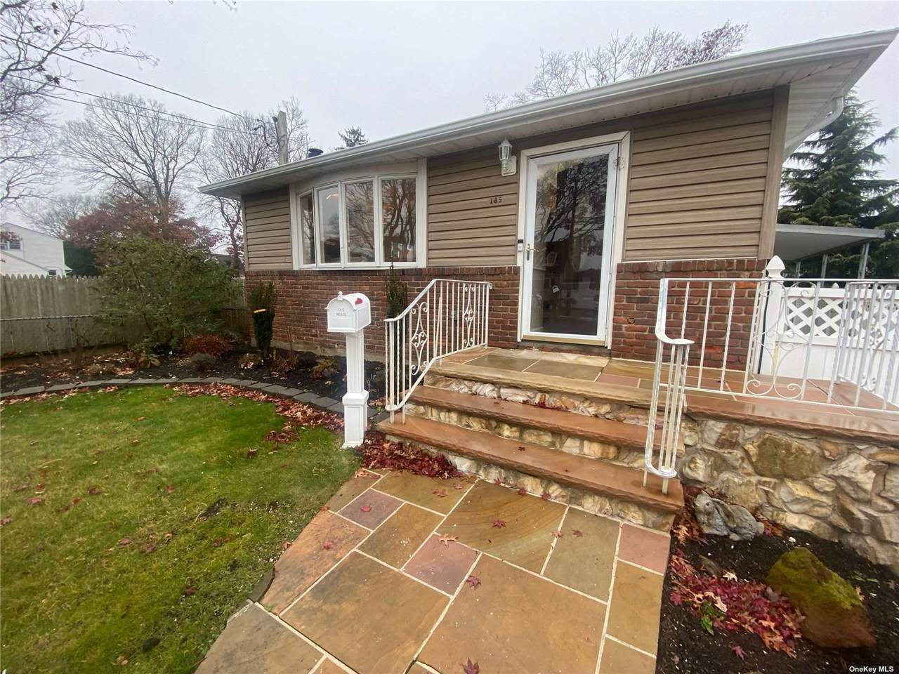 185 Elm Street - Photo 1