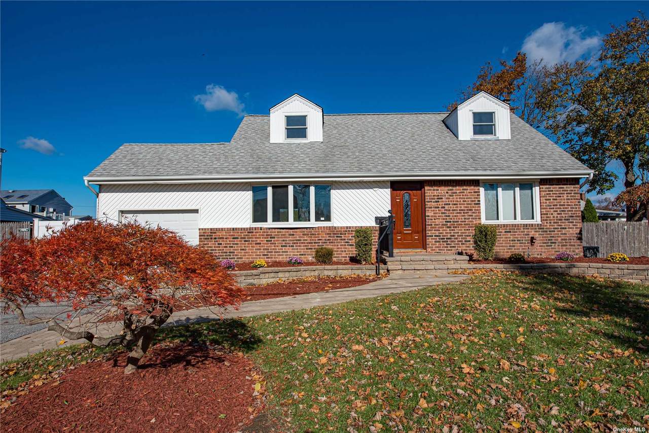 27 Elkhart Drive - Photo 1