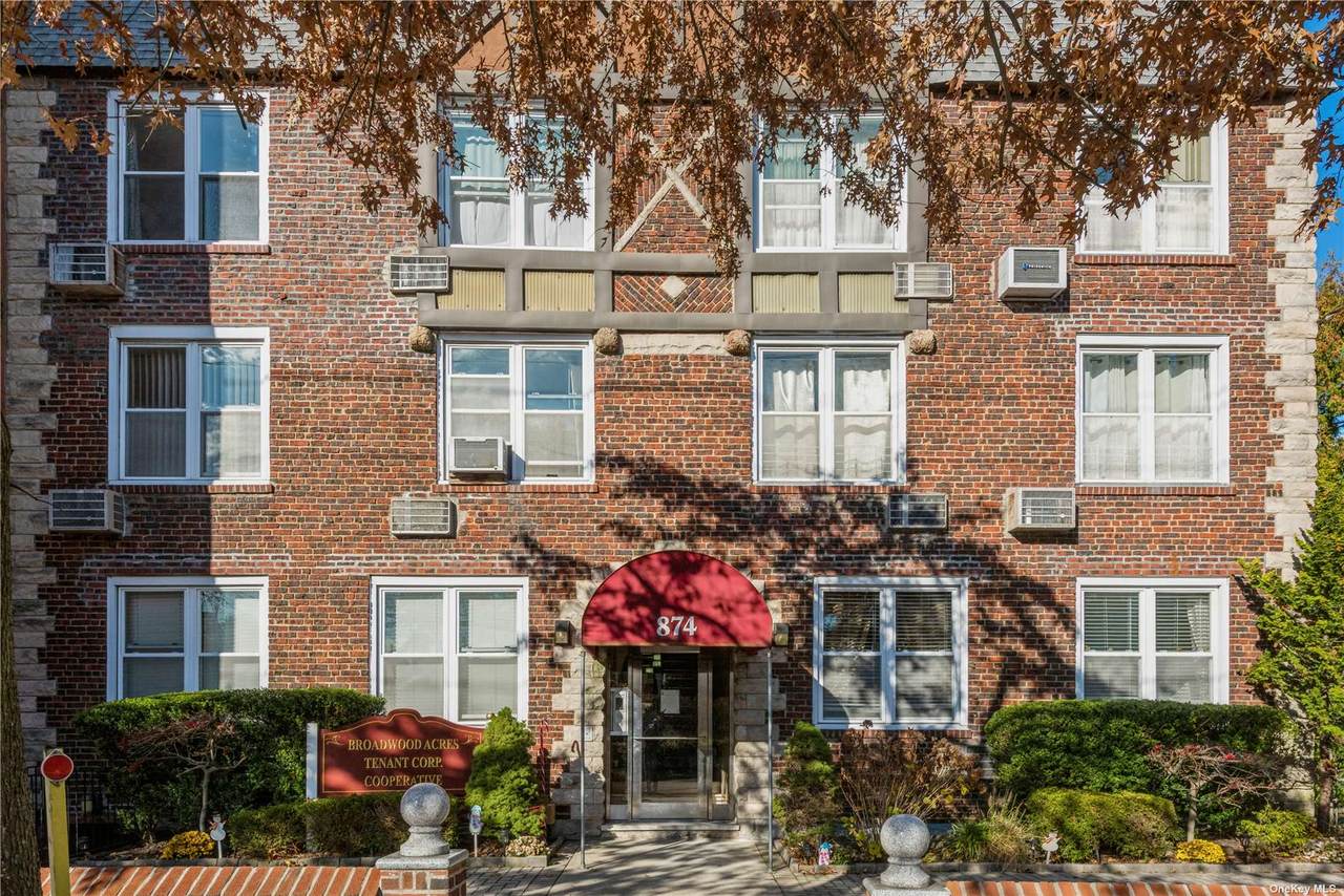 874 Broadway - Photo 1