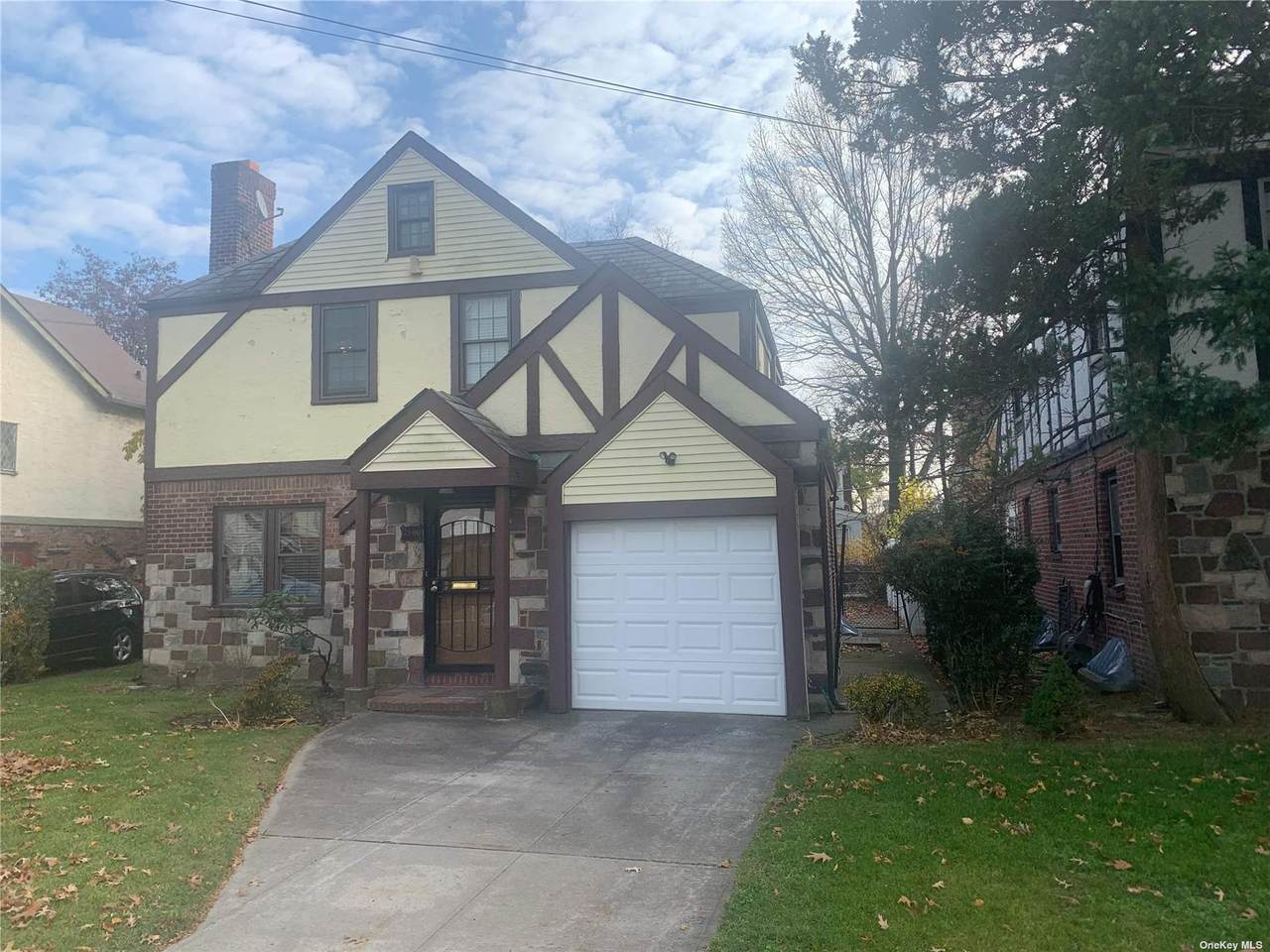173-06 113th Avenue - Photo 1