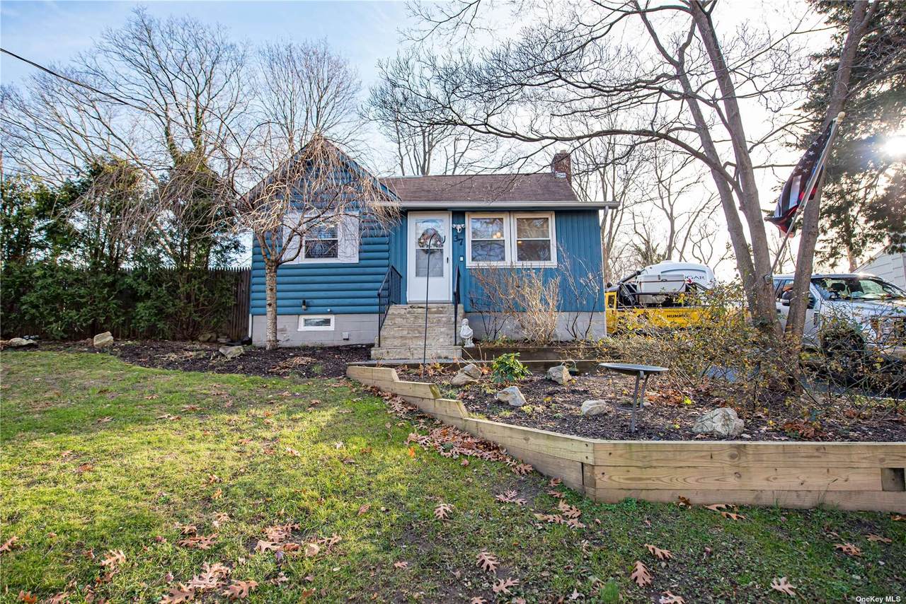 37 Kew Drive - Photo 1