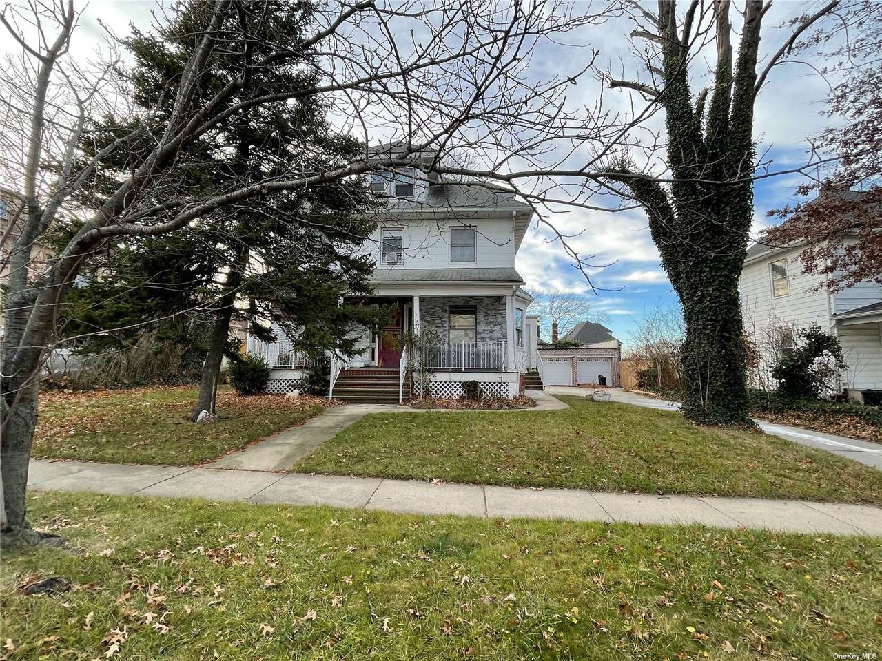 32-30 154th Street - Photo 1