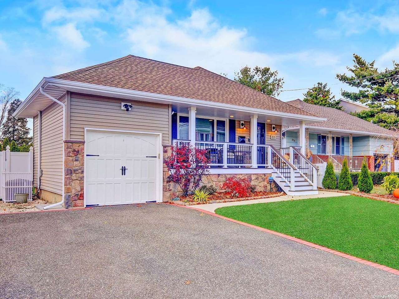 876 Linstead Lane - Photo 1