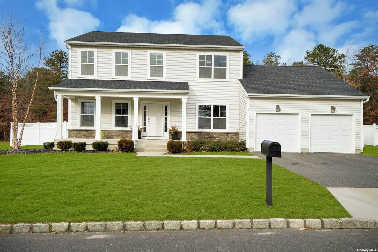 11 Wildflower Drive - Photo 1