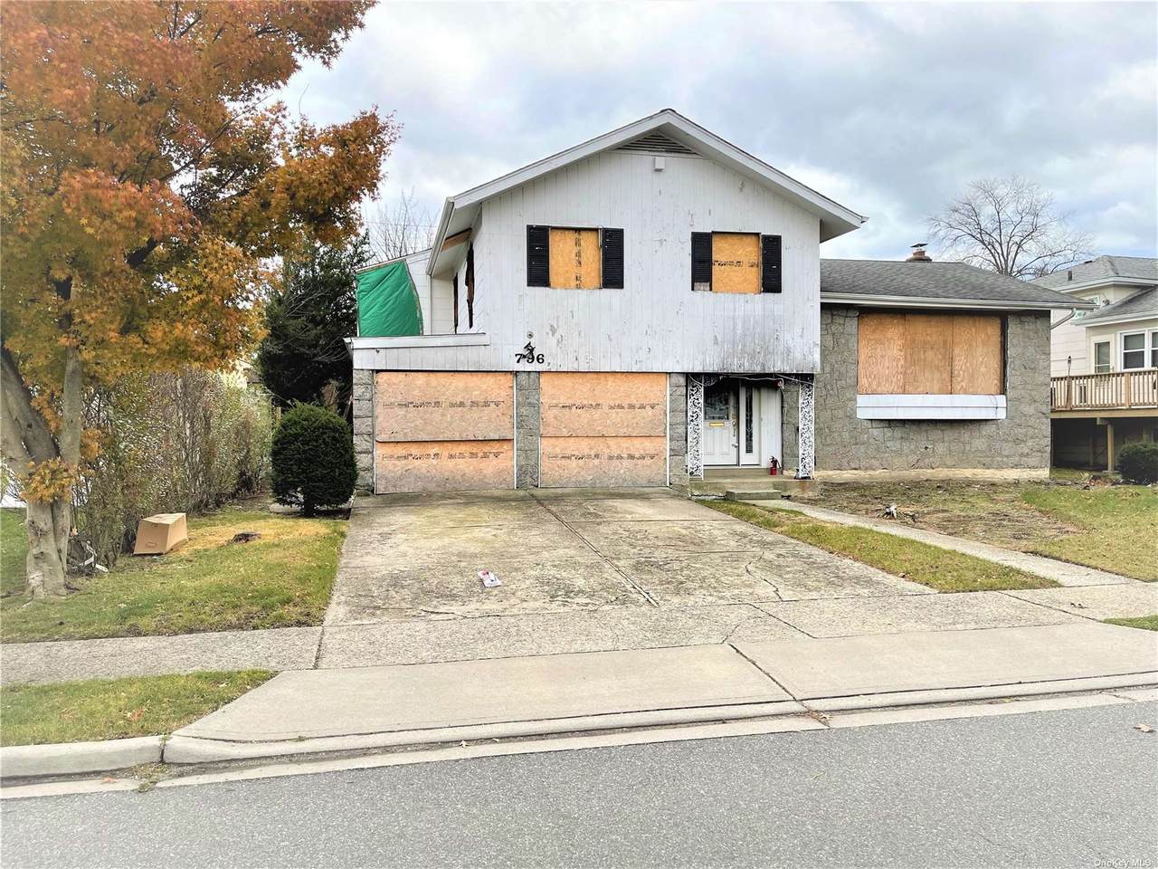 796 Flanders Drive - Photo 1