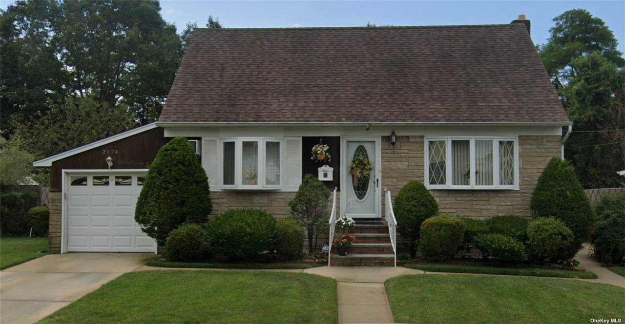 2174 Central Drive - Photo 1
