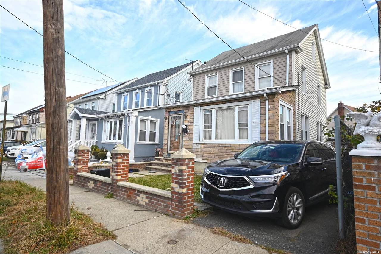 102-23 217th Pl - Photo 1