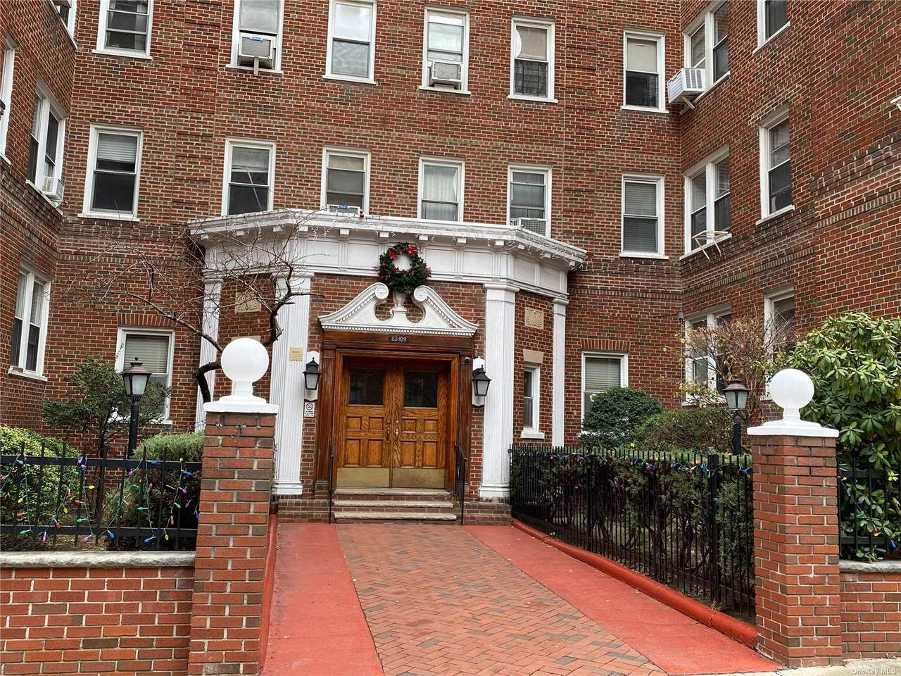 63-109 Saunders Street - Photo 1