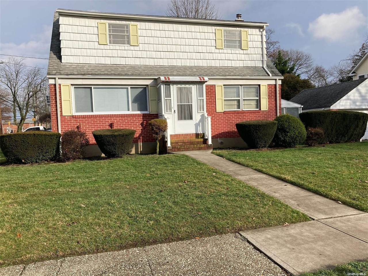 36 Millwood Lane - Photo 1
