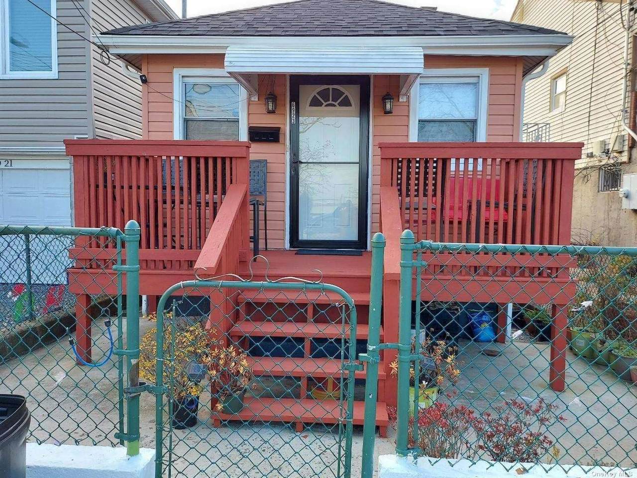 69-23 Bayfield Avenue - Photo 1