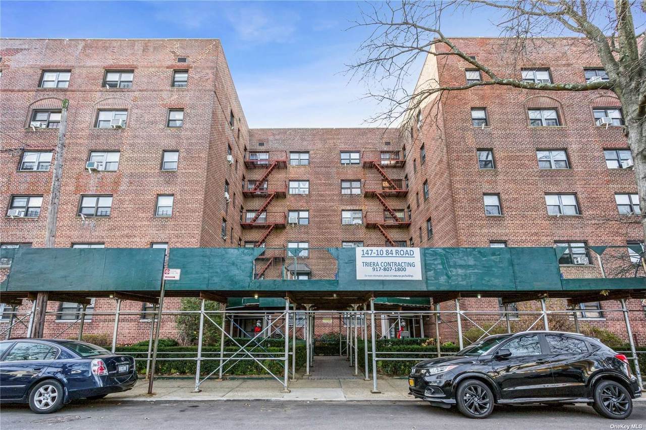 147-14 84 Road - Photo 1