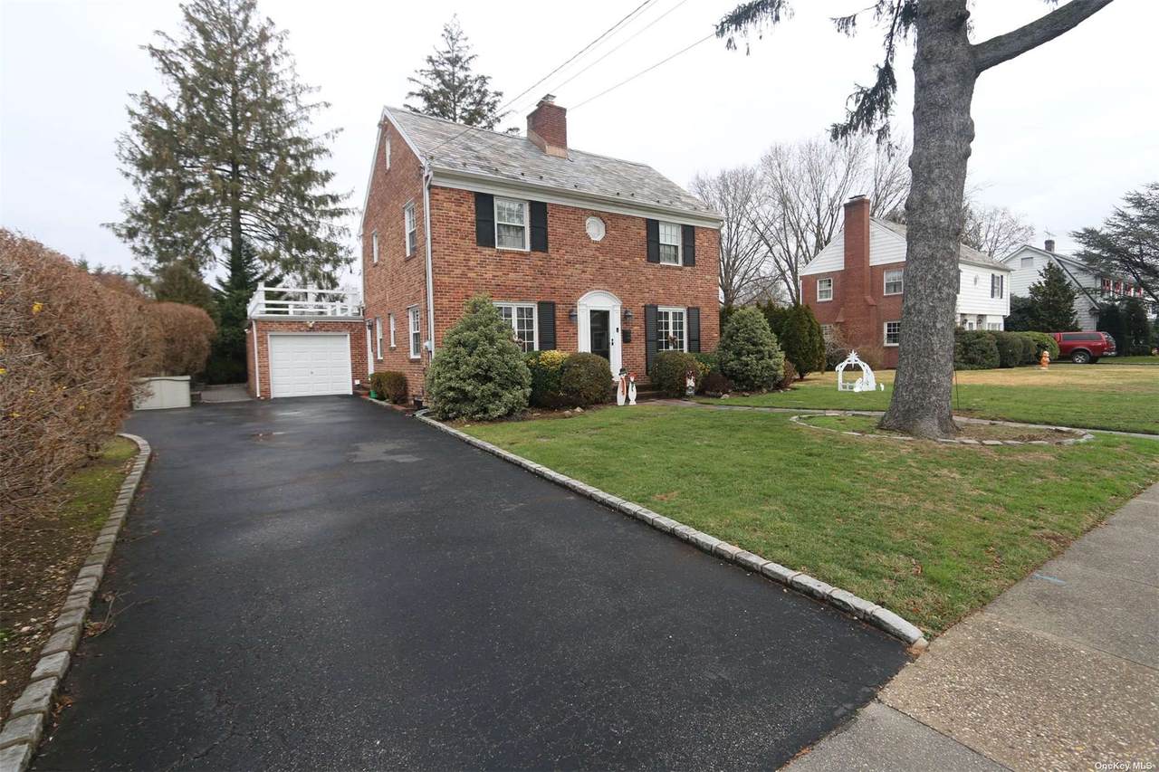 25 Fairmount Boulevard - Photo 1