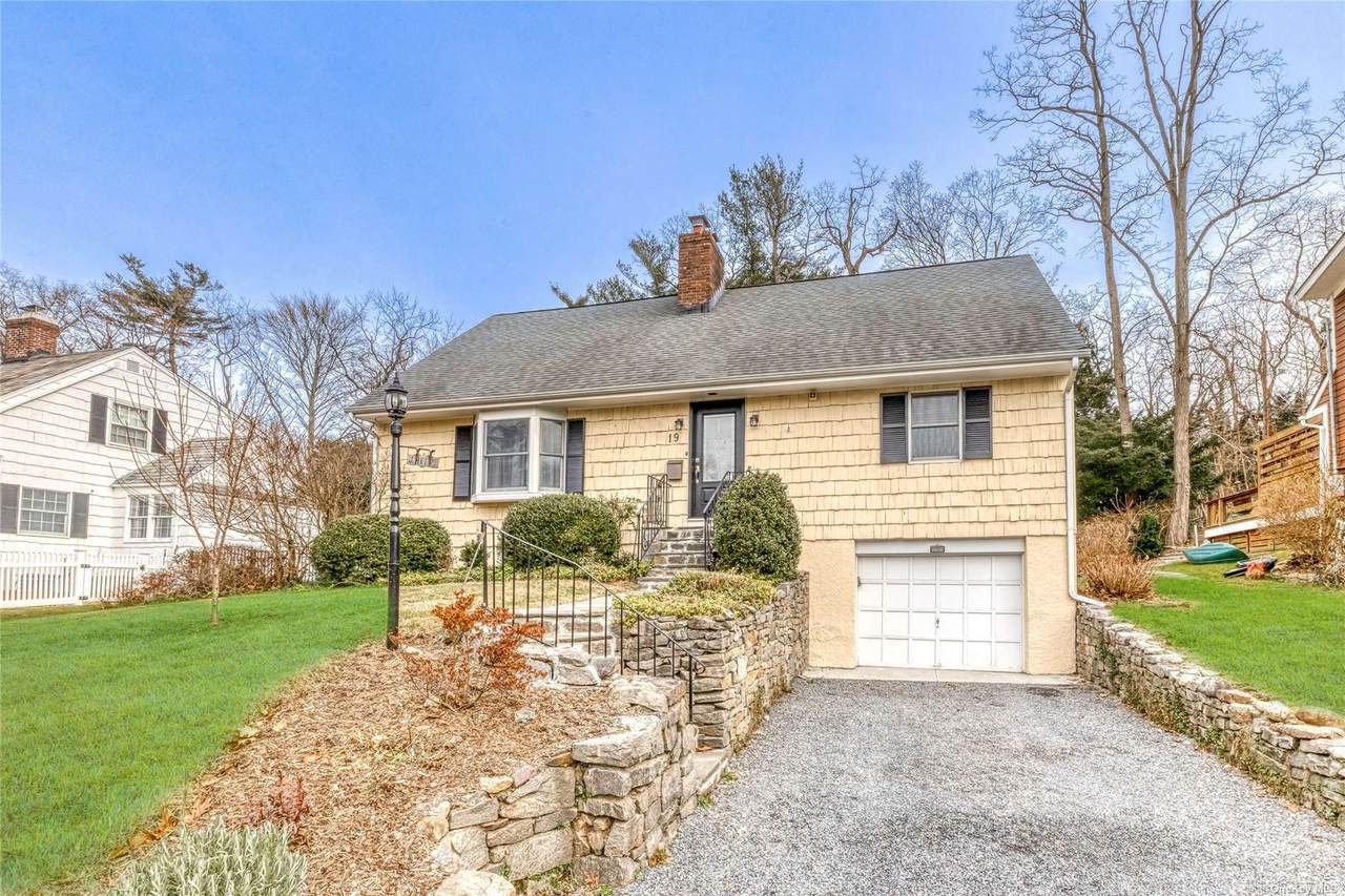 19 Beverly Road - Photo 1