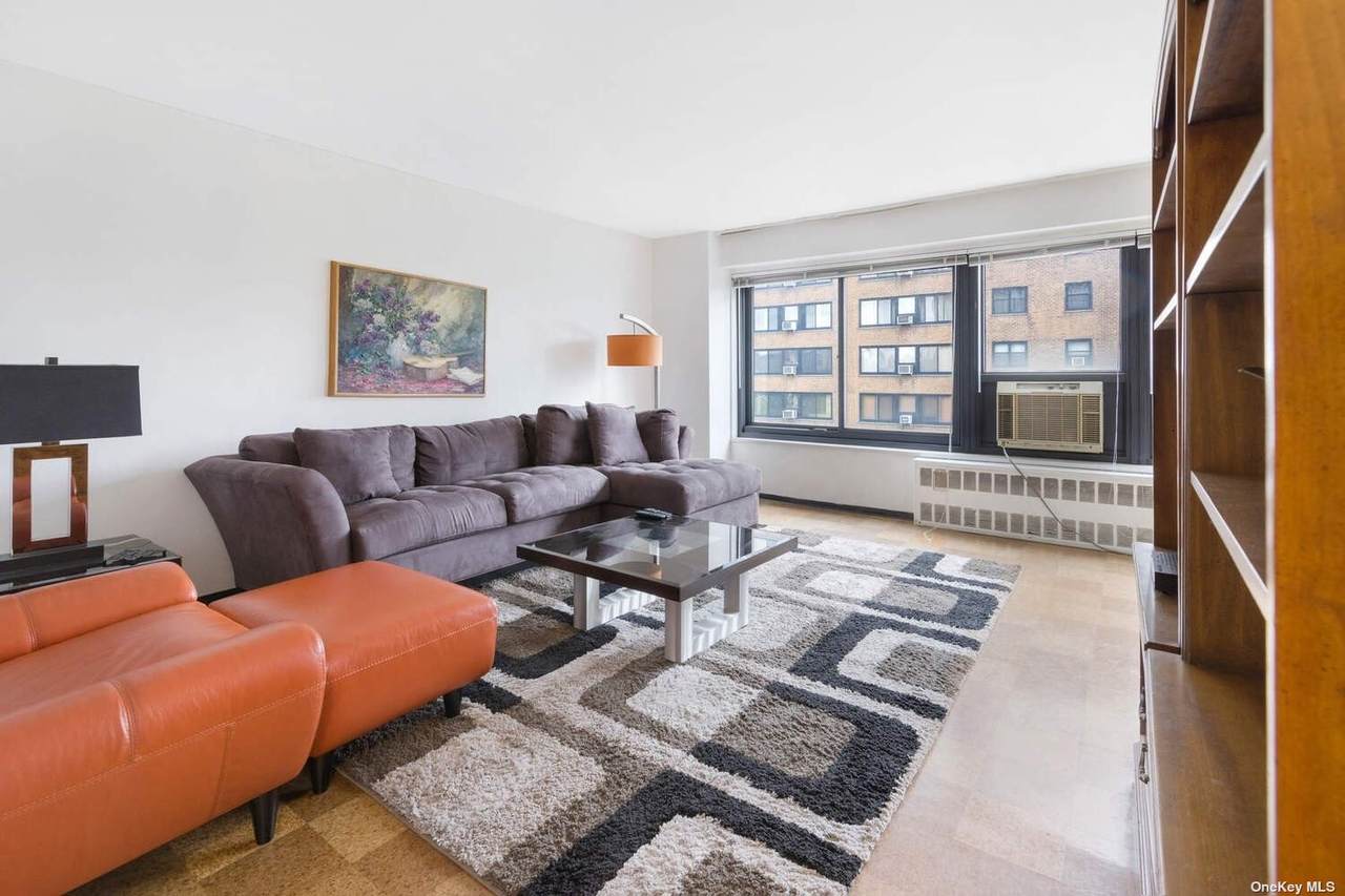 33-43 14th Street - Photo 1