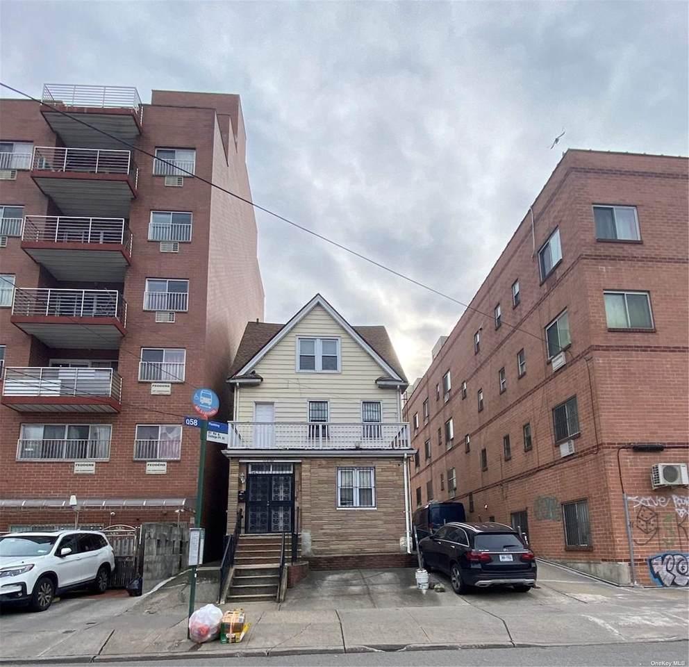 132-08 41 Road - Photo 1