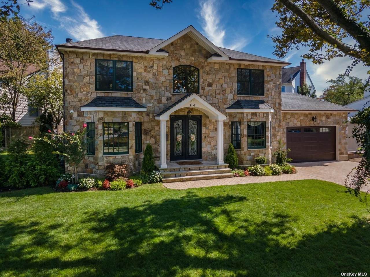74 Deepdale Parkway - Photo 1